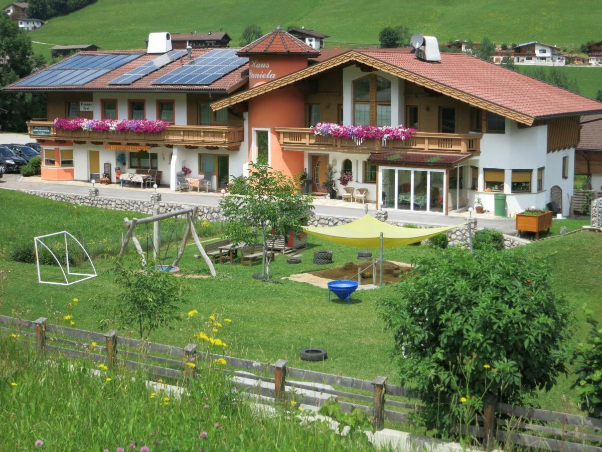 ホテル Haus Daniela ヴィルトシェーナウ エクステリア 写真